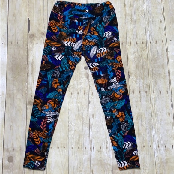 LuLaRoe Feather Leggings - Picture 2 of 5